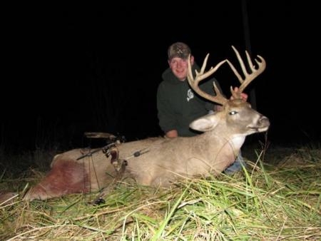 Two Hour Archery Whitetail Hunt